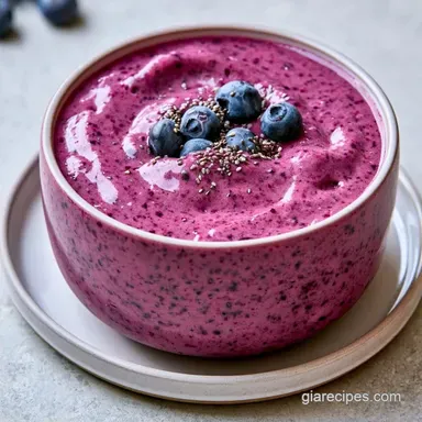 Healthy Blueberry Smoothie in 5 Minutes