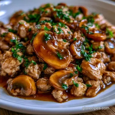 Turkey Stroganoff with Mushrooms: Creamy